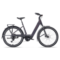 Vélo hybride électrique Trek Charter+ 4 Lowstep 2027, trois-quarts avant