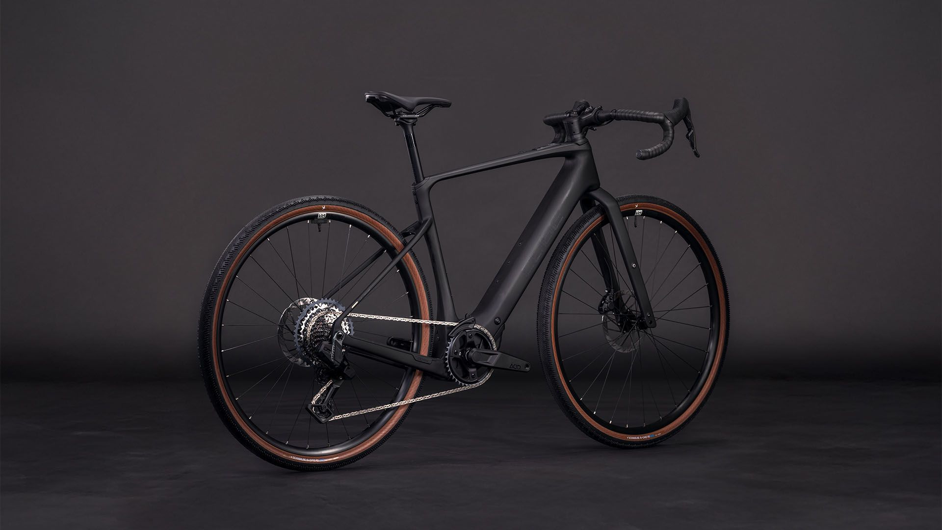 Cube Nuroad Hybrid C:62 EXC 400X Blackline 2026 – Gravel électrique, profil droit