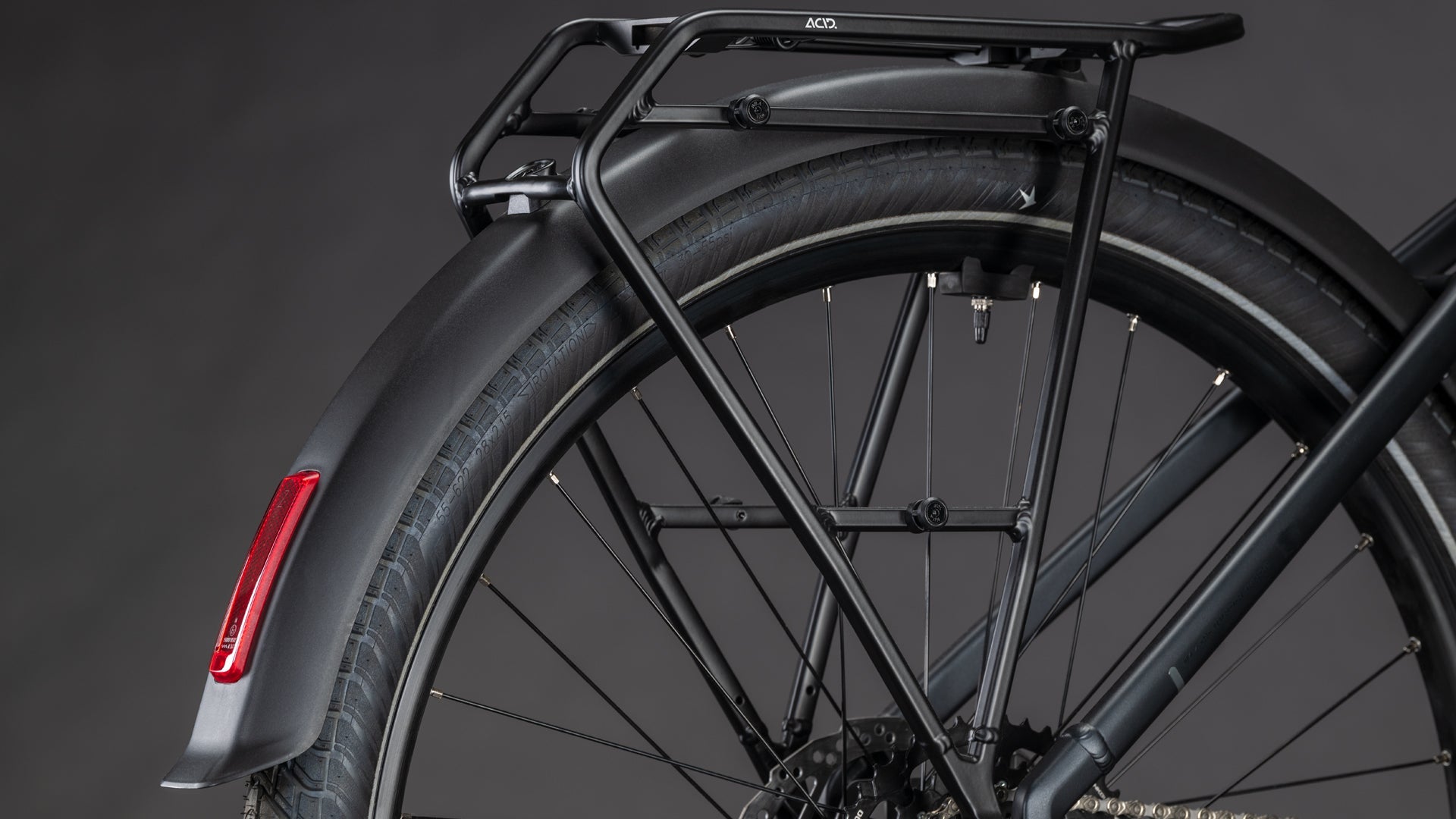 Cube Touring Hybrid ONE 600 2026, roue arrière