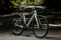 Devinci E-Hatchet Tour Mahle X30, trois-quarts avant