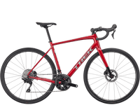 Vélo Trek Domane AL 5 4e génération 2027, Fury Red, profil droit