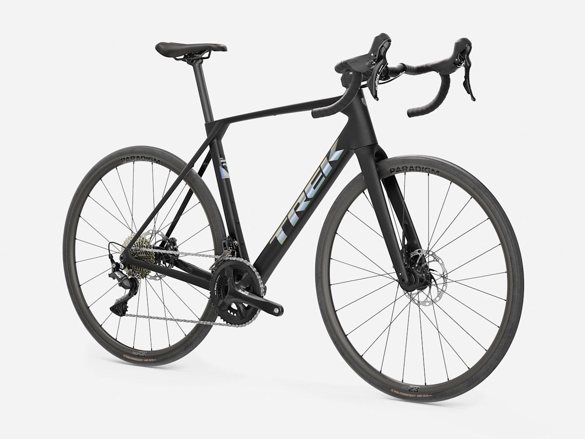 Vélo Trek Domane SL 4 5e génération, Matte Deep Smoke, trois-quarts avant