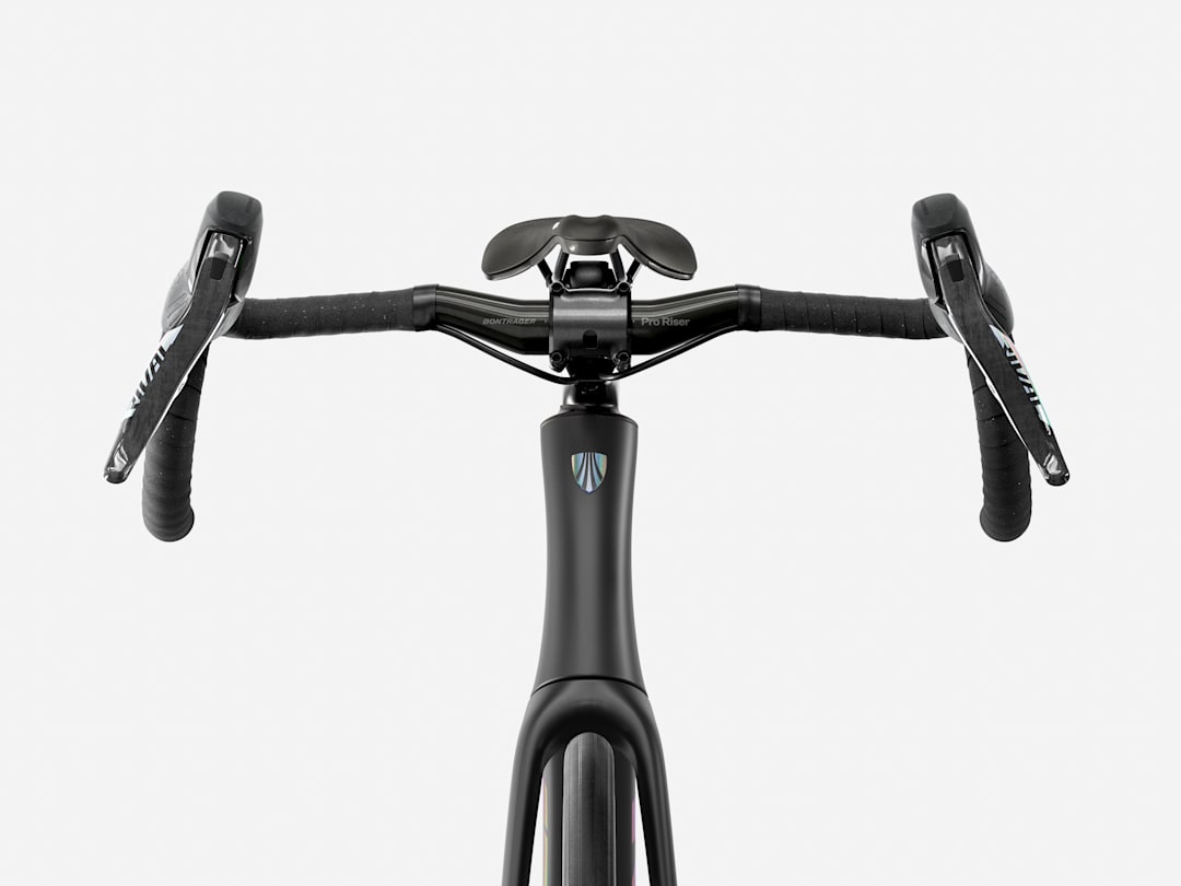Vélo Trek Domane SL 6 AXS 2027, Matte Deep Smoke, cockpit
