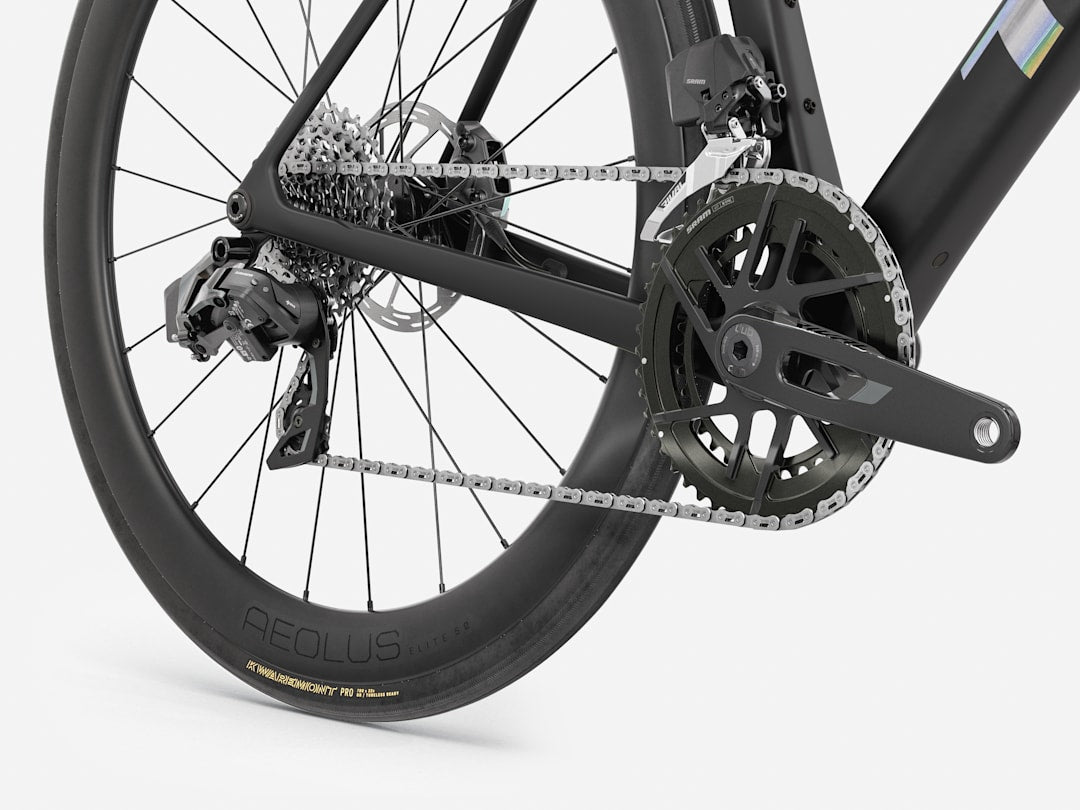 Vélo Trek Domane SL 6 AXS 2027, Matte Deep Smoke, pédalier et transmission