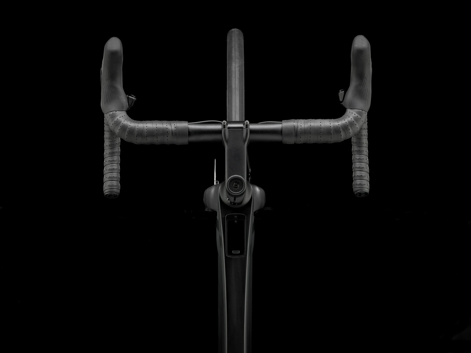 Trek Domane+ SLR 6 2025 (Demo), cockpit