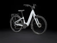 Trek Verve+ 2 Lowstep Gen 3, trois-quarts avant