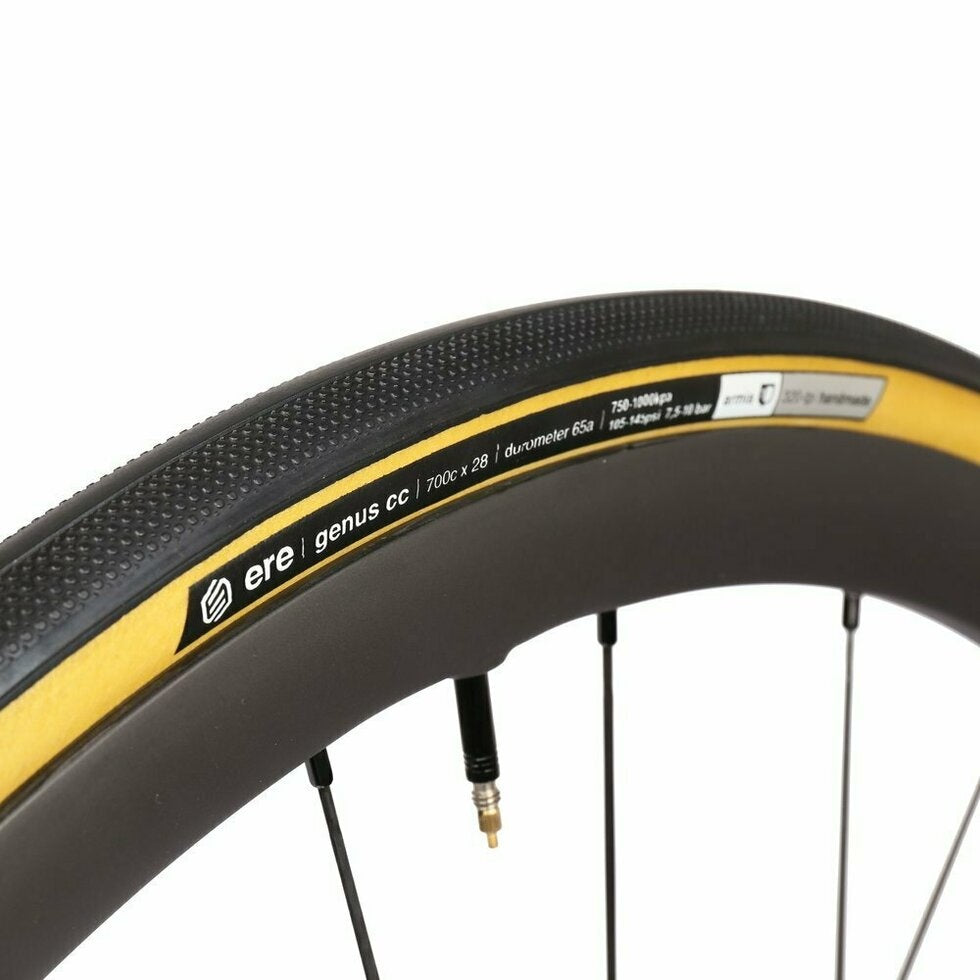 ERE Genus CC Pro 700x26c – Road Tire | Vélozone